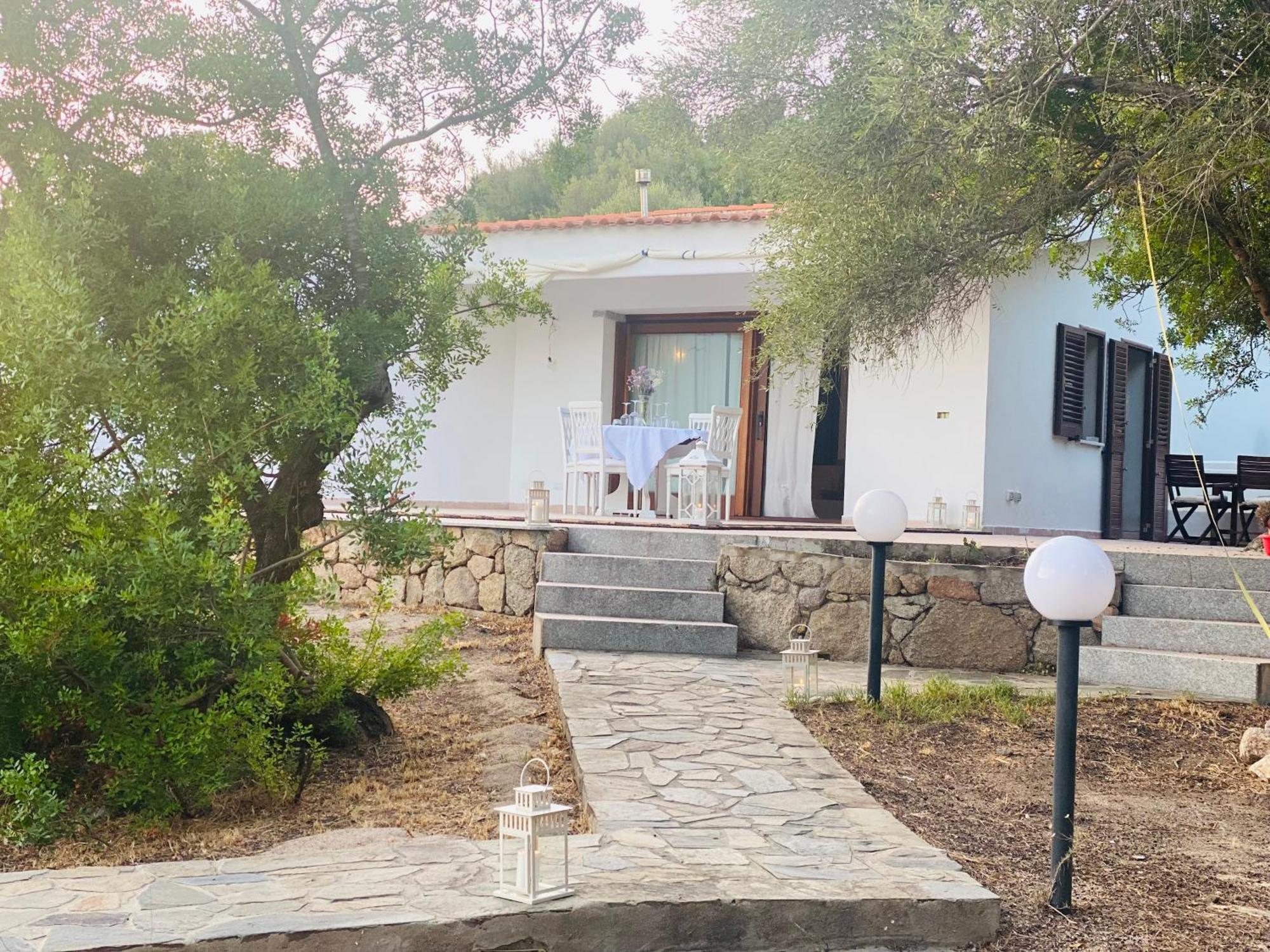 Villa La Casita Di Tito Pittulongu Esterno foto